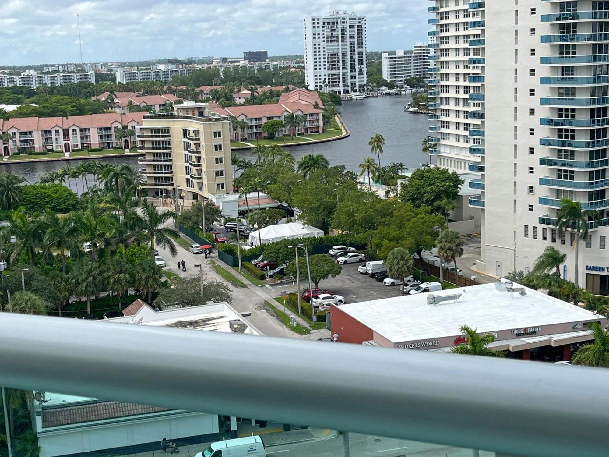 The Tides Apartments On The Beach Hollywood Exterior foto
